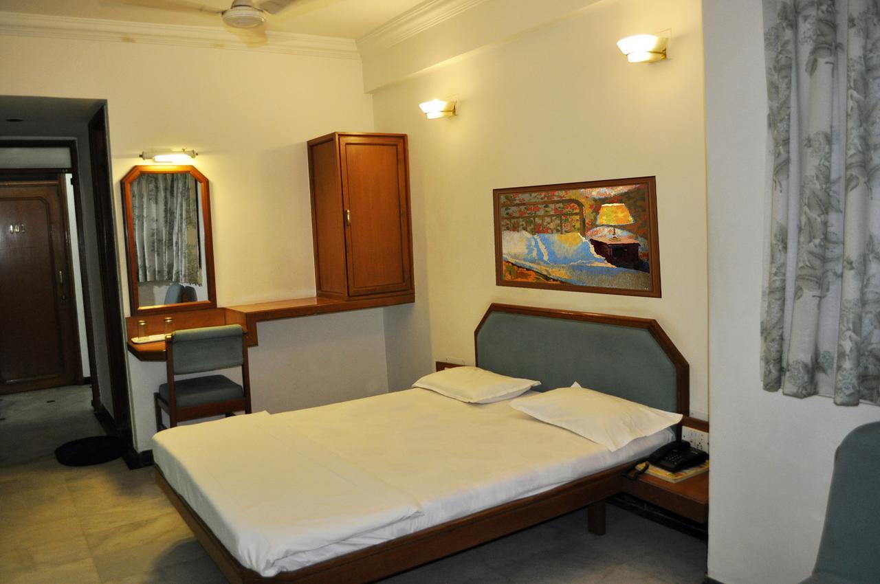 Hotel Grg 巴罗达 外观 照片