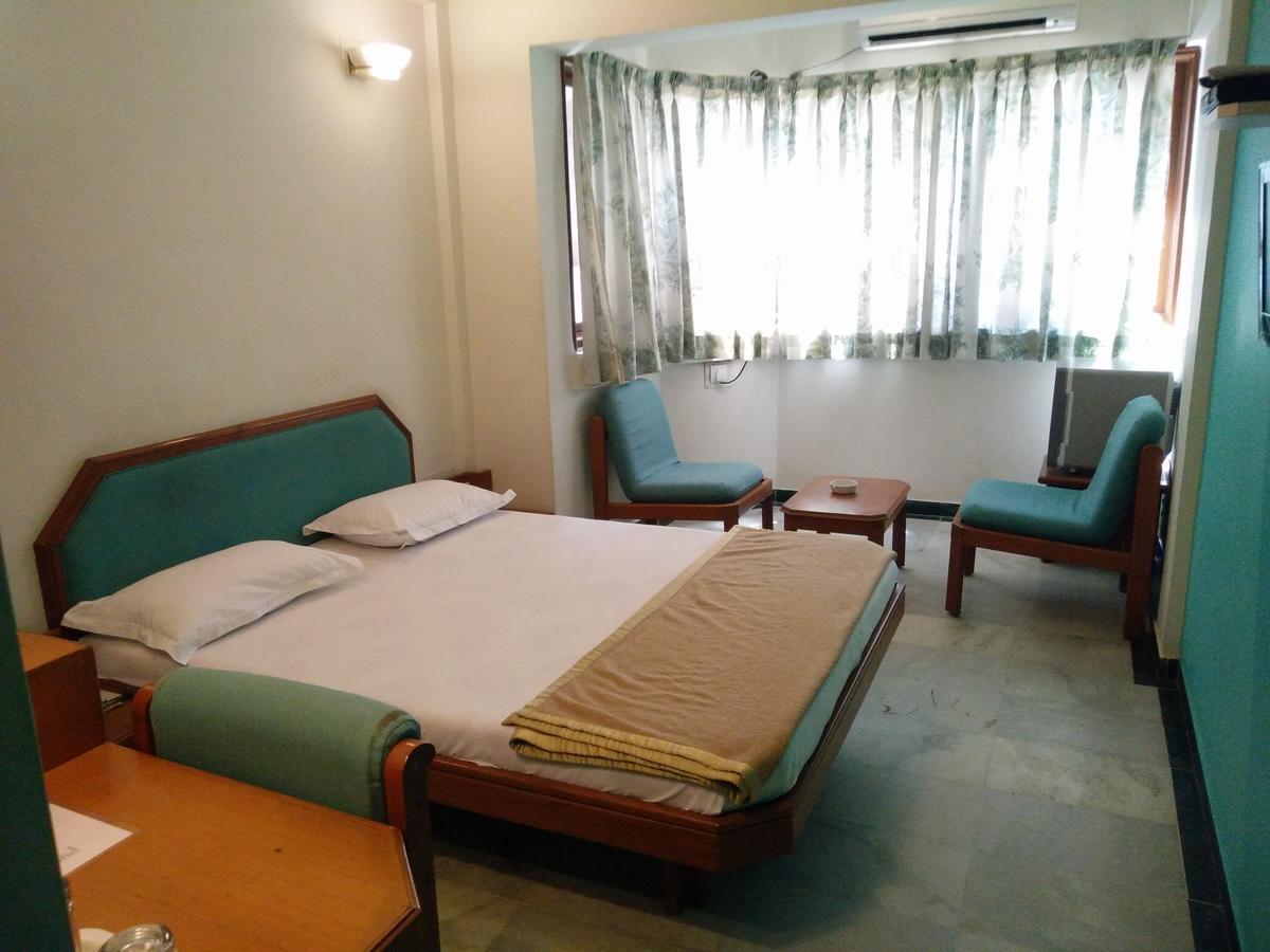 Hotel Grg 巴罗达 外观 照片