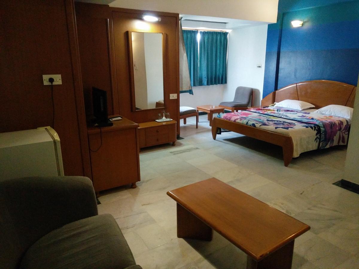 Hotel Grg 巴罗达 外观 照片